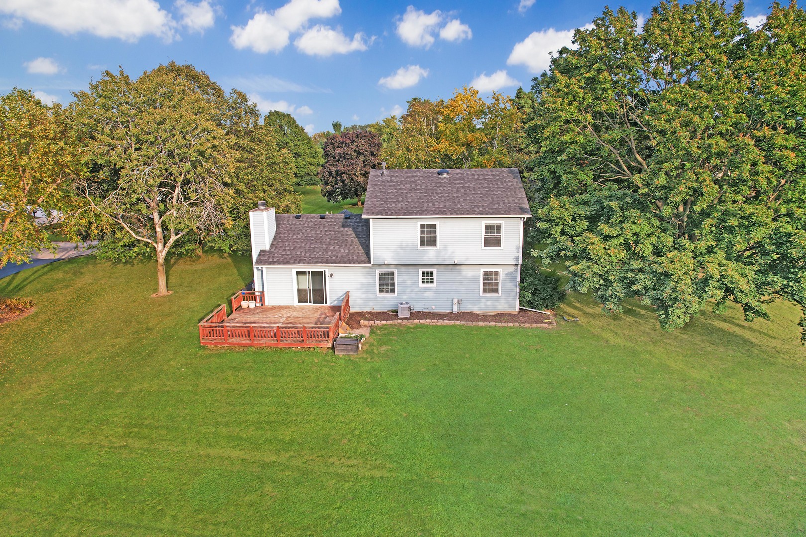 17 Basswood Court, Bristol, IL 60512