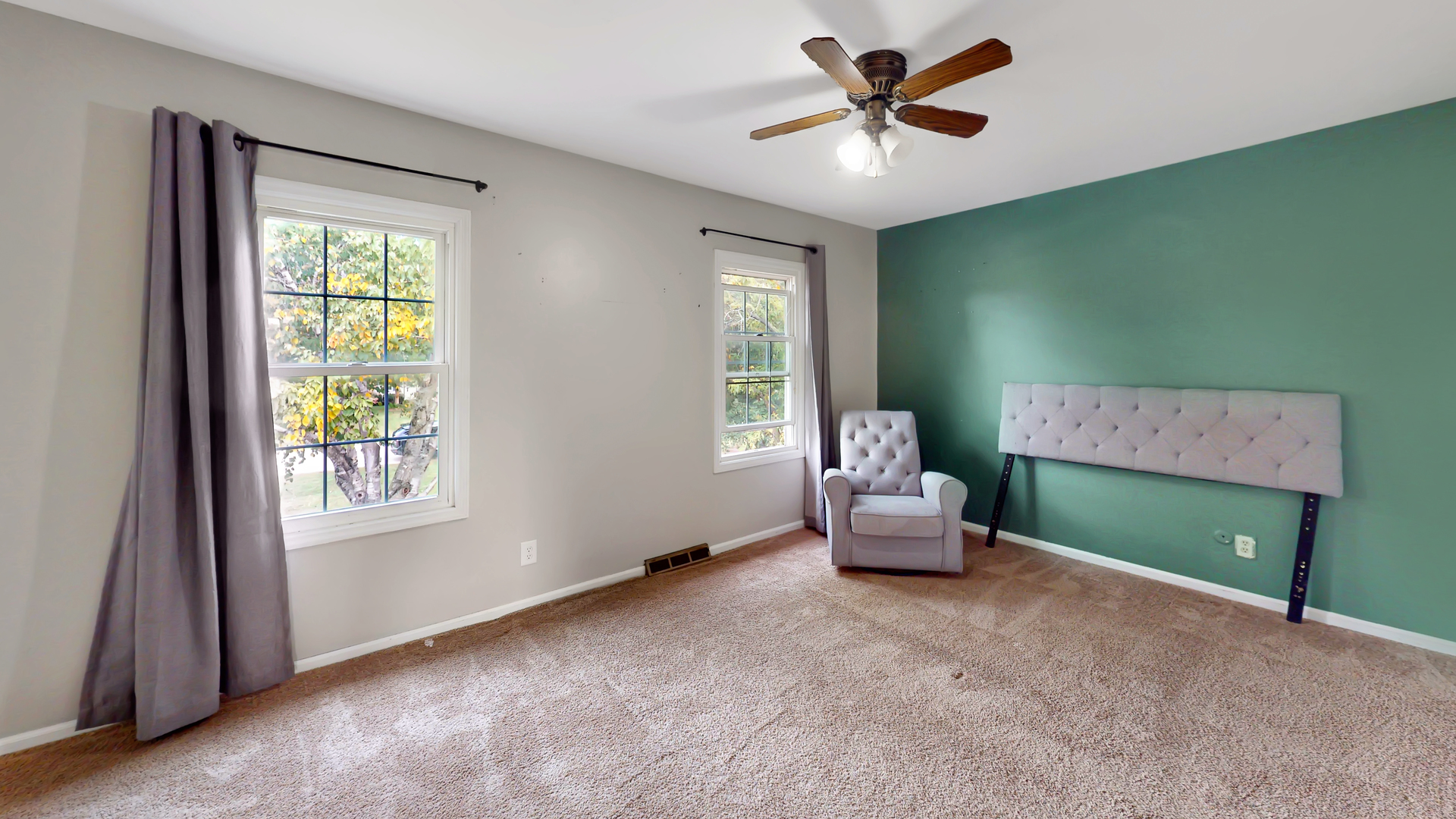 17 Basswood Court, Bristol, IL 60512