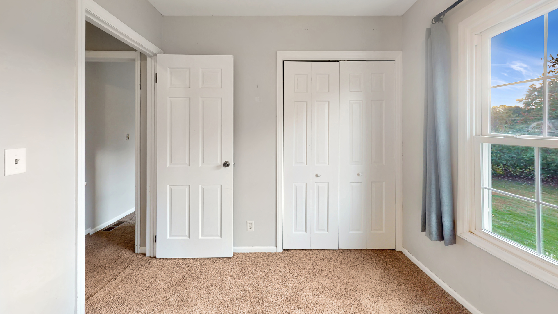 17 Basswood Court, Bristol, IL 60512