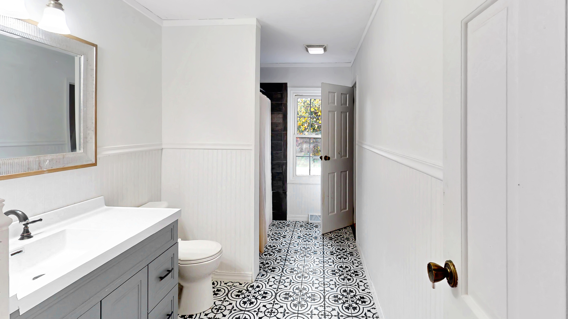 17 Basswood Court, Bristol, IL 60512