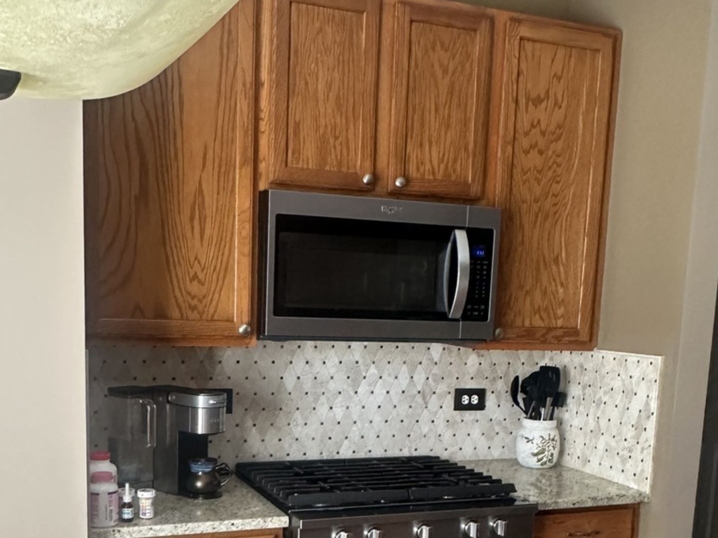 1195 Settlers Boulevard #b, Sugar Grove, IL 60554