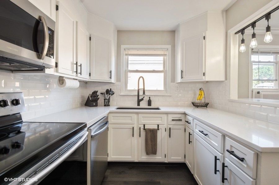 2621 W Gregory Street #2N, Chicago, IL 60625