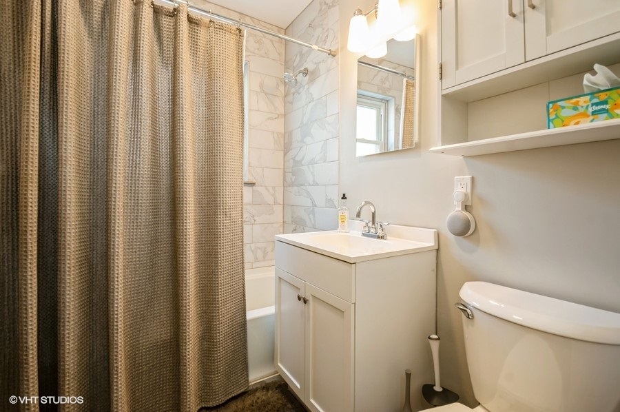 2621 W Gregory Street #2N, Chicago, IL 60625