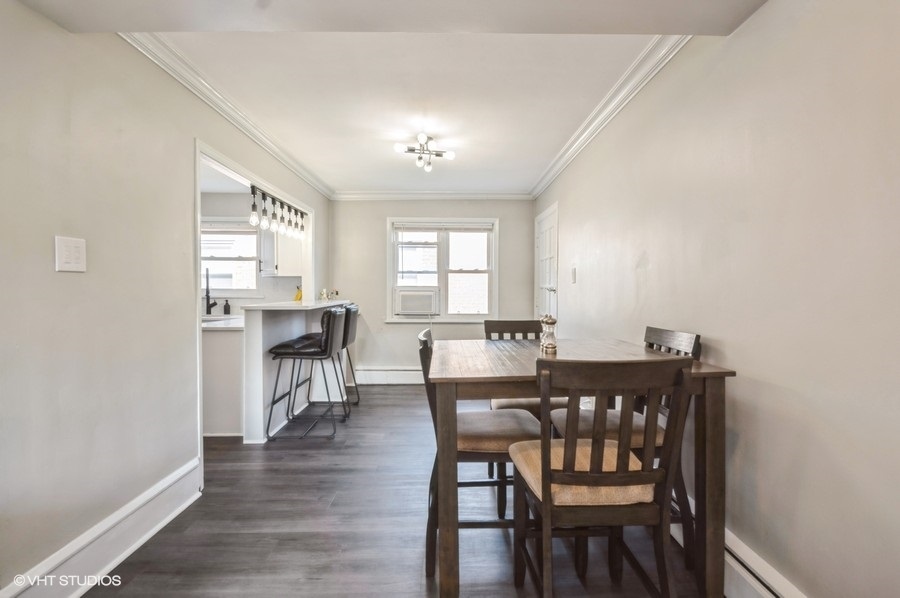 2621 W Gregory Street #2N, Chicago, IL 60625