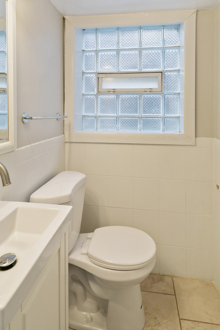 12138 S Elizabeth Street, Chicago, IL 60643