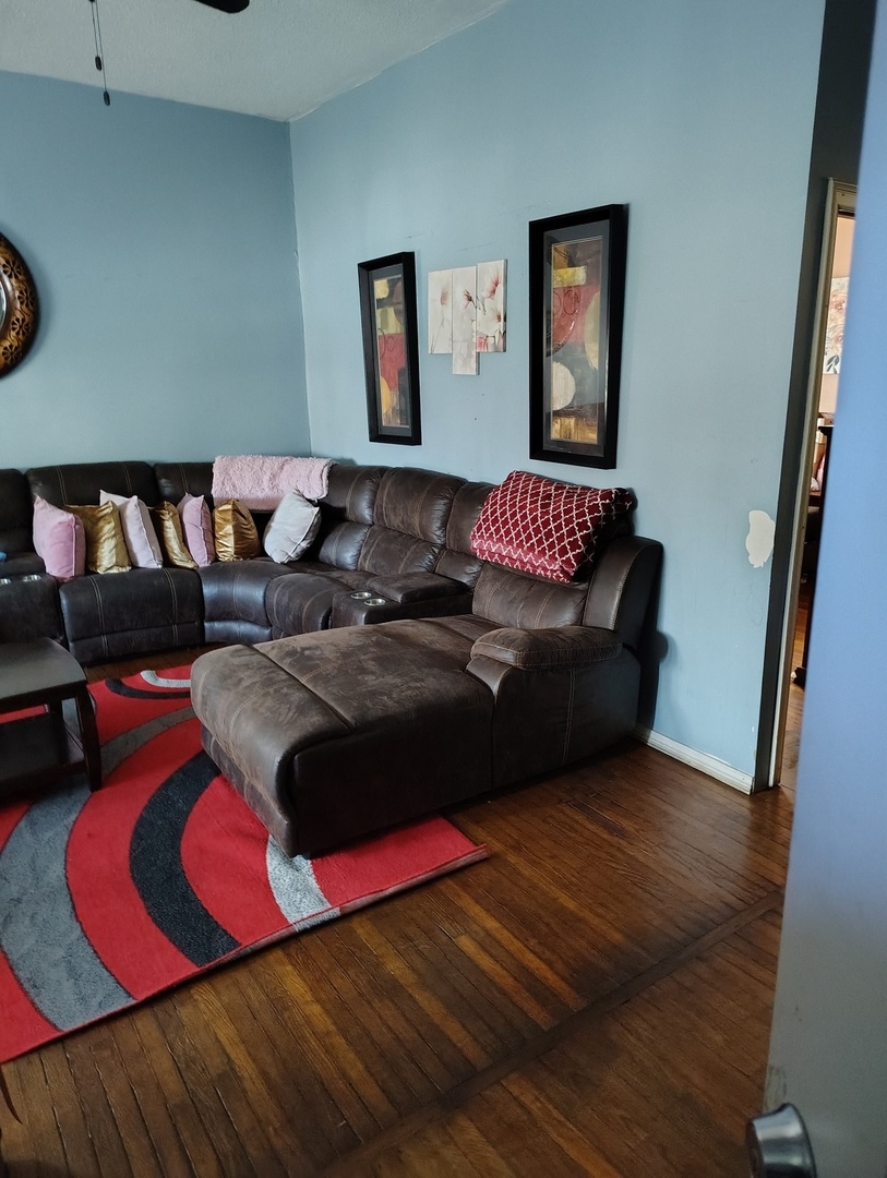 415 W 62nd Street, Chicago, IL 60621