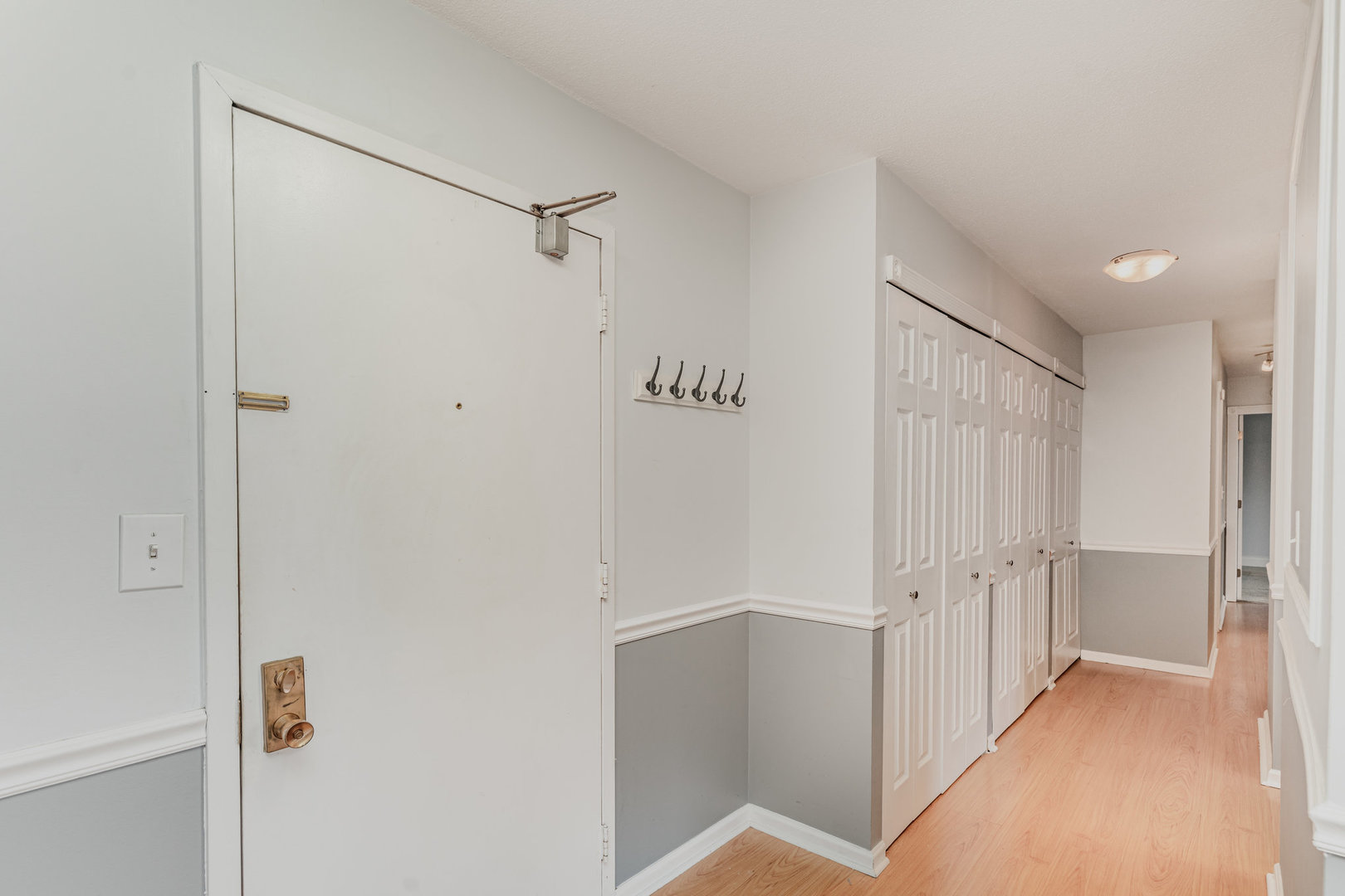 111 S Baybrook Drive #507, Palatine, IL 60074