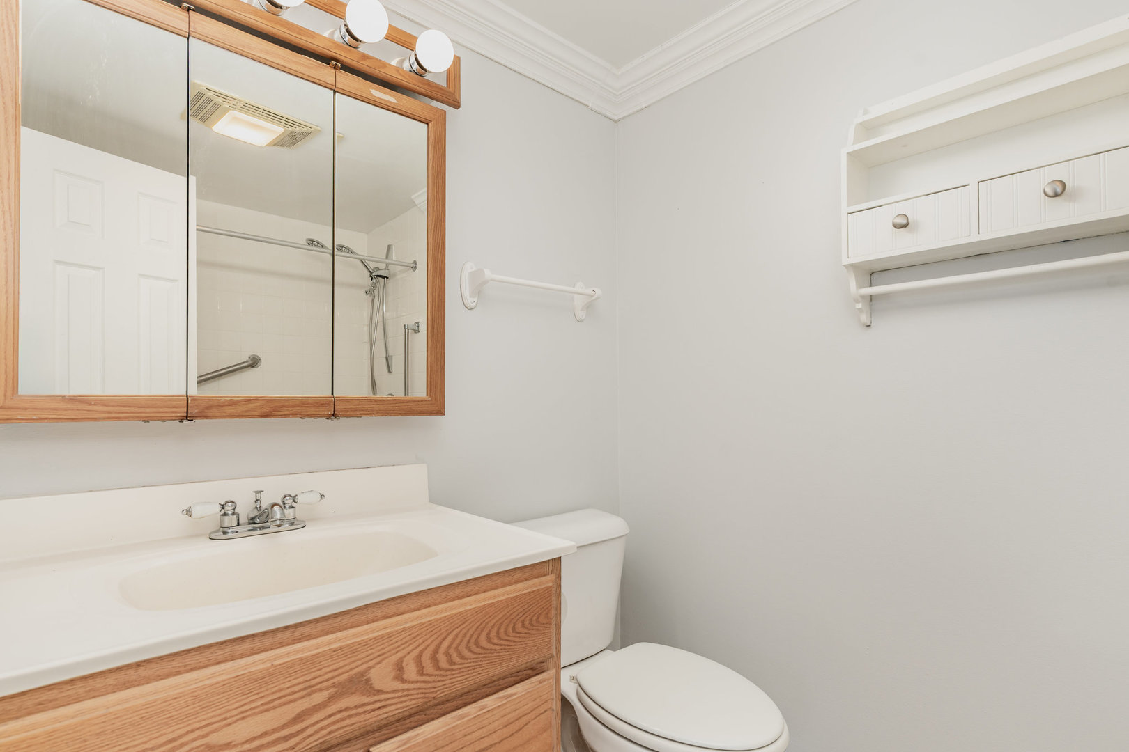 111 S Baybrook Drive #507, Palatine, IL 60074