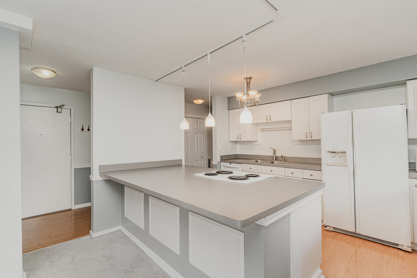 111 S Baybrook Drive #507, Palatine, IL 60074