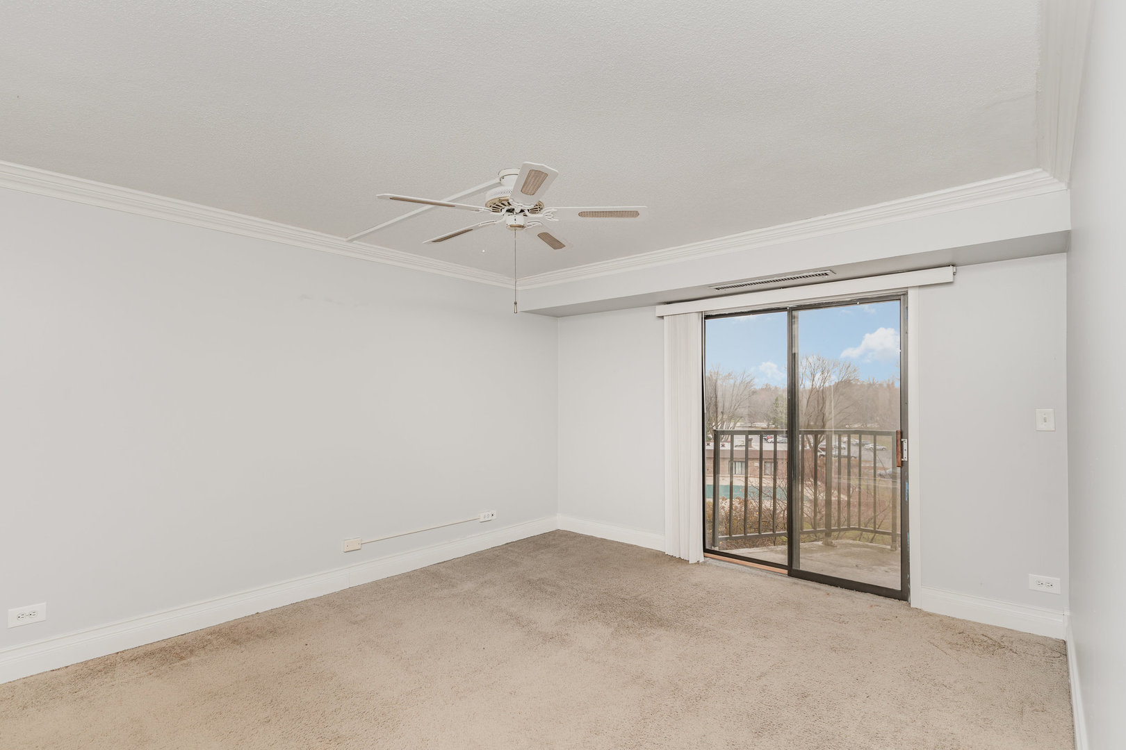 111 S Baybrook Drive #507, Palatine, IL 60074