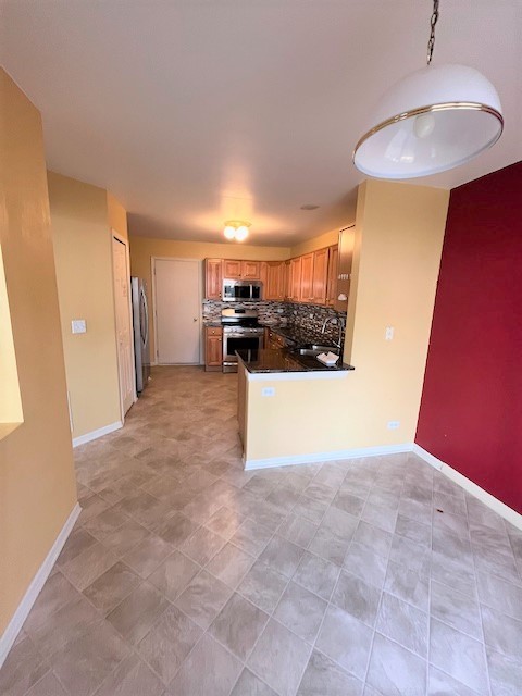 1556 Brittania Way, Roselle, IL 60172