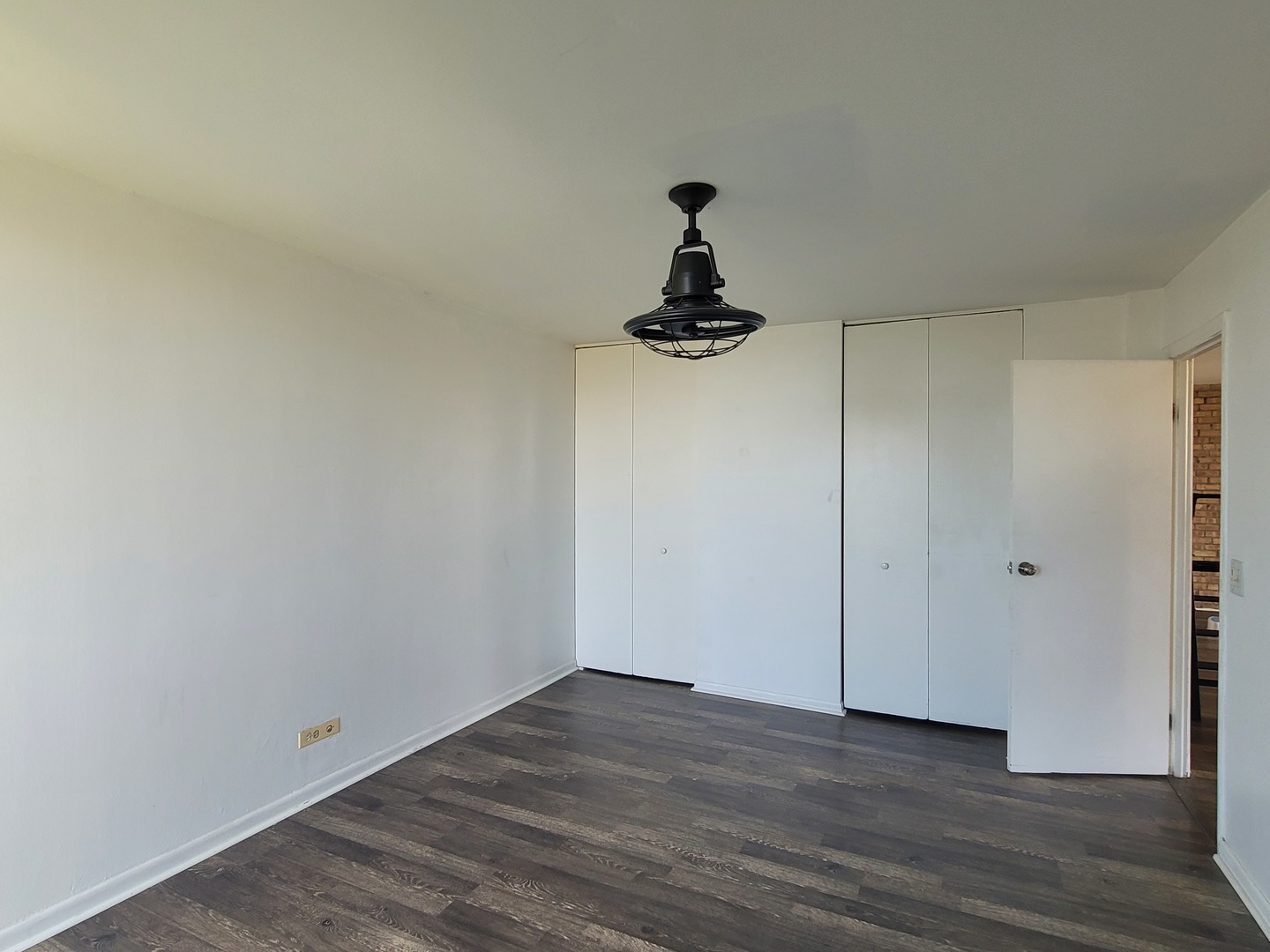 6010 oakwood Drive #5B, Lisle, IL 60532