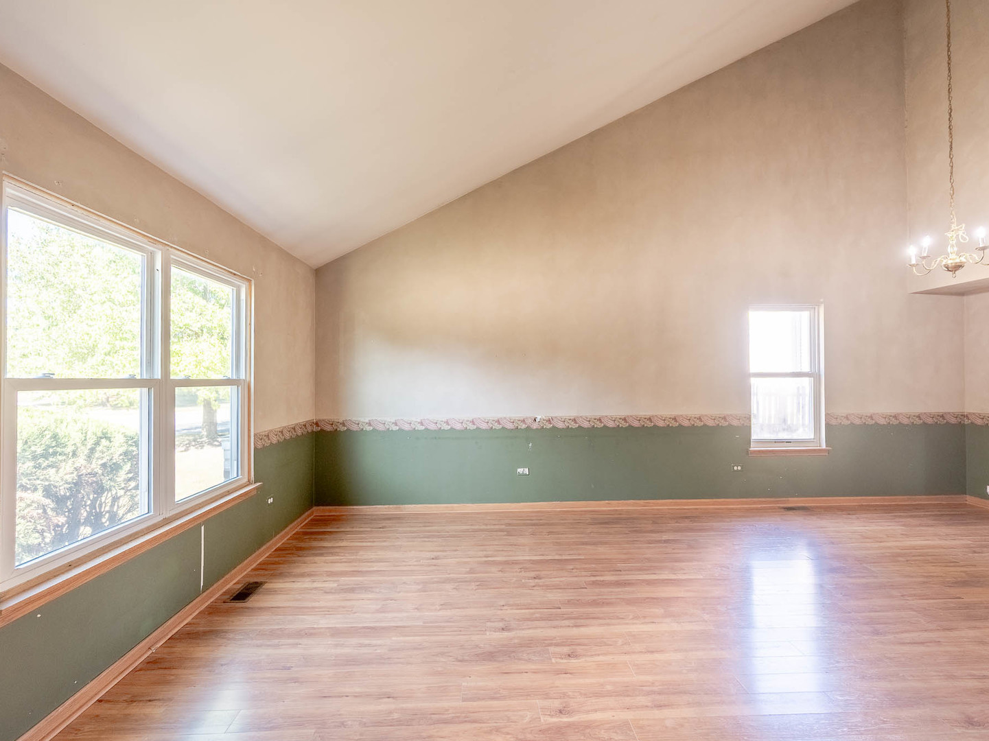 24127 Primrose Circle, Plainfield, IL 60585