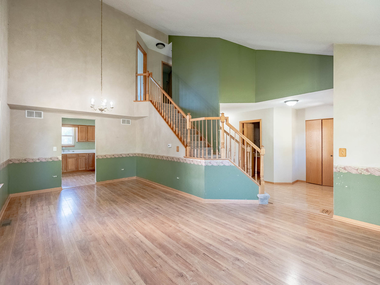 24127 Primrose Circle, Plainfield, IL 60585