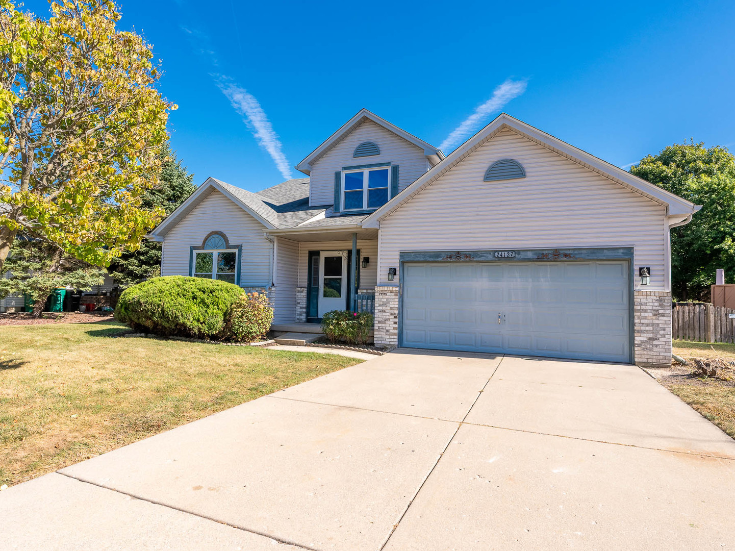 24127 Primrose Circle, Plainfield, IL 60585