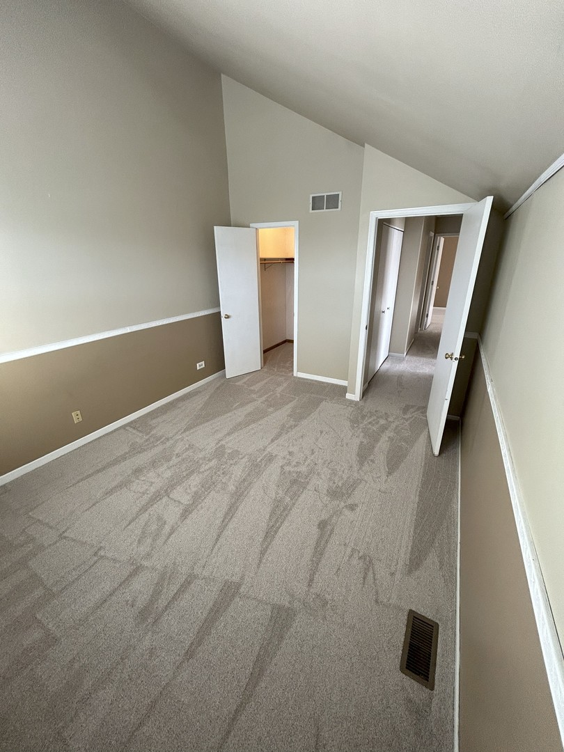 1430 Root Street, Crest Hill, IL 60403