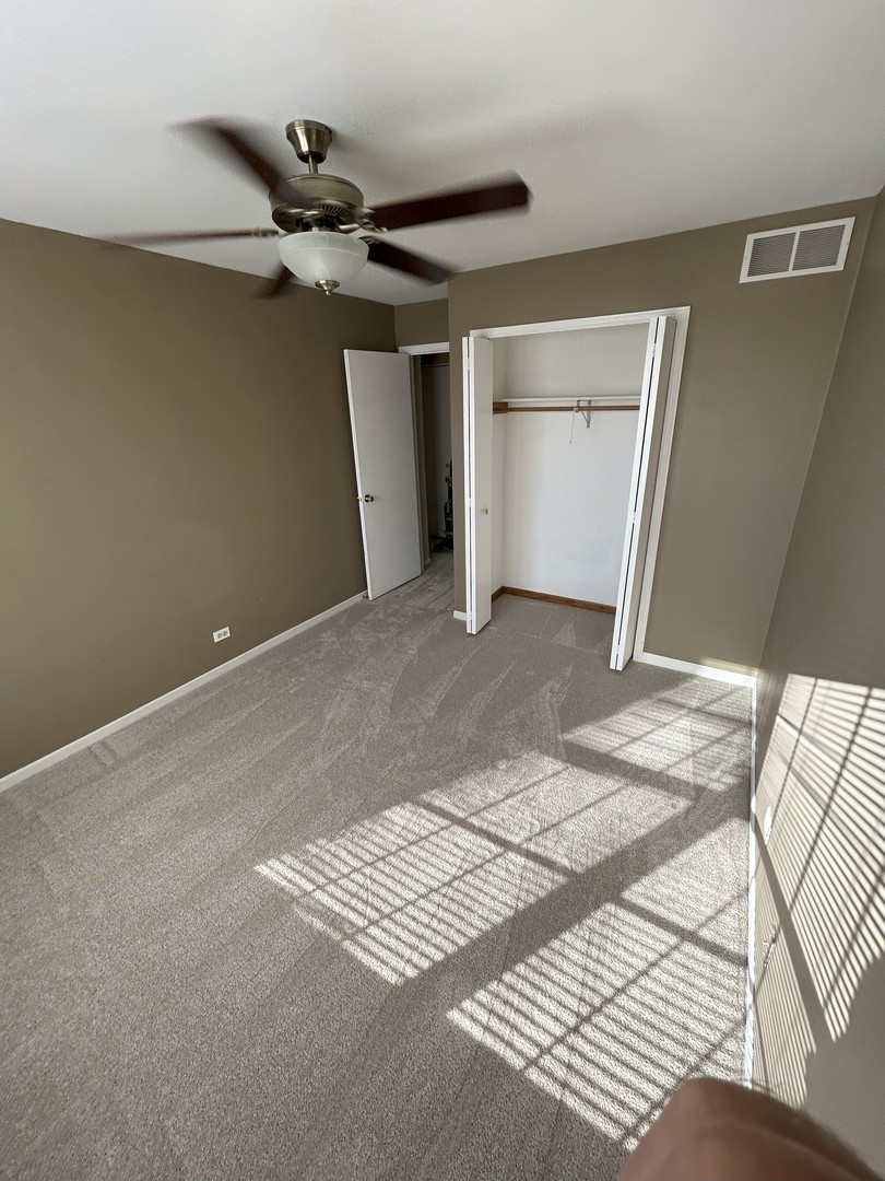 1430 Root Street, Crest Hill, IL 60403