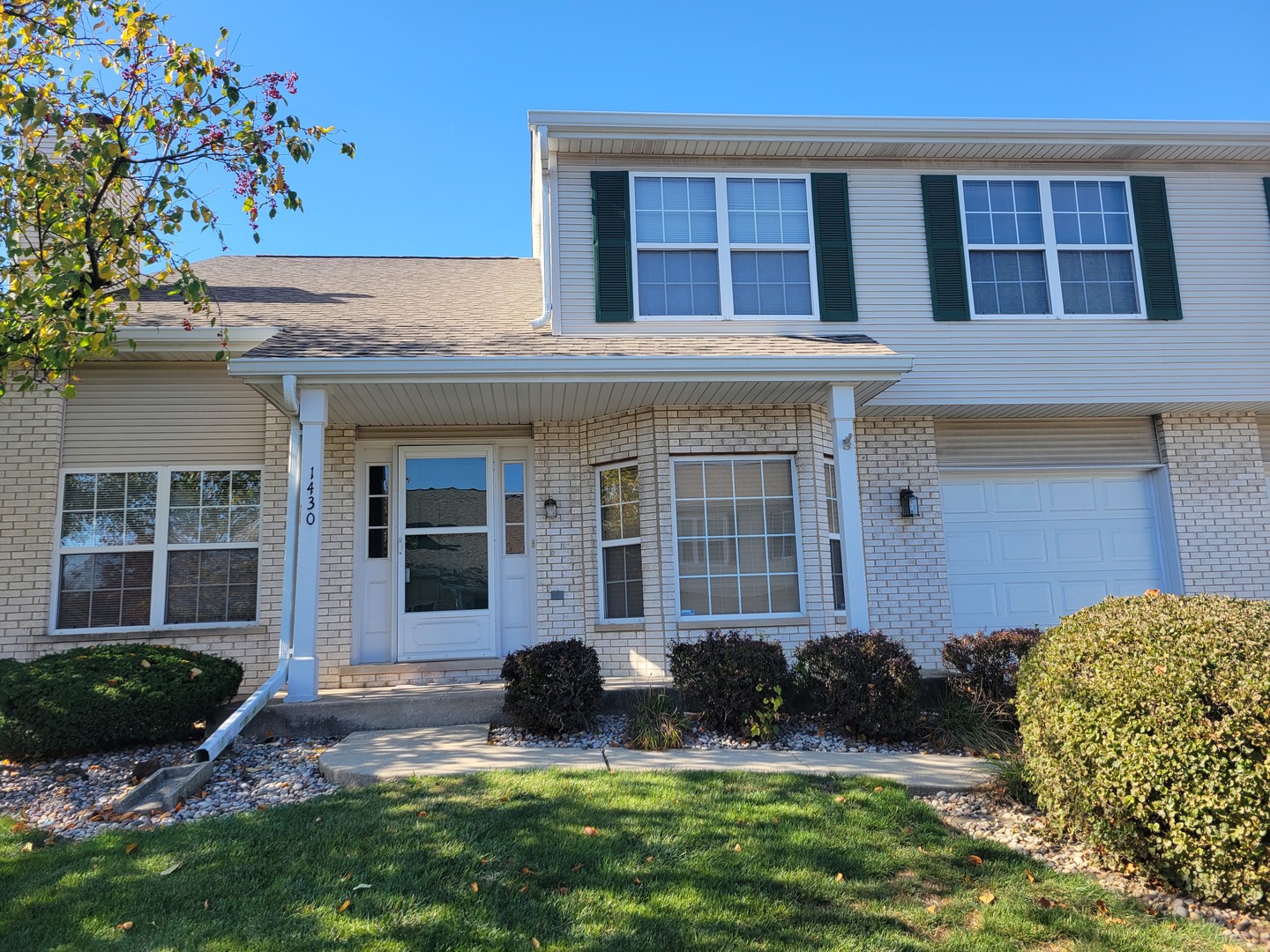 1430 Root Street, Crest Hill, IL 60403