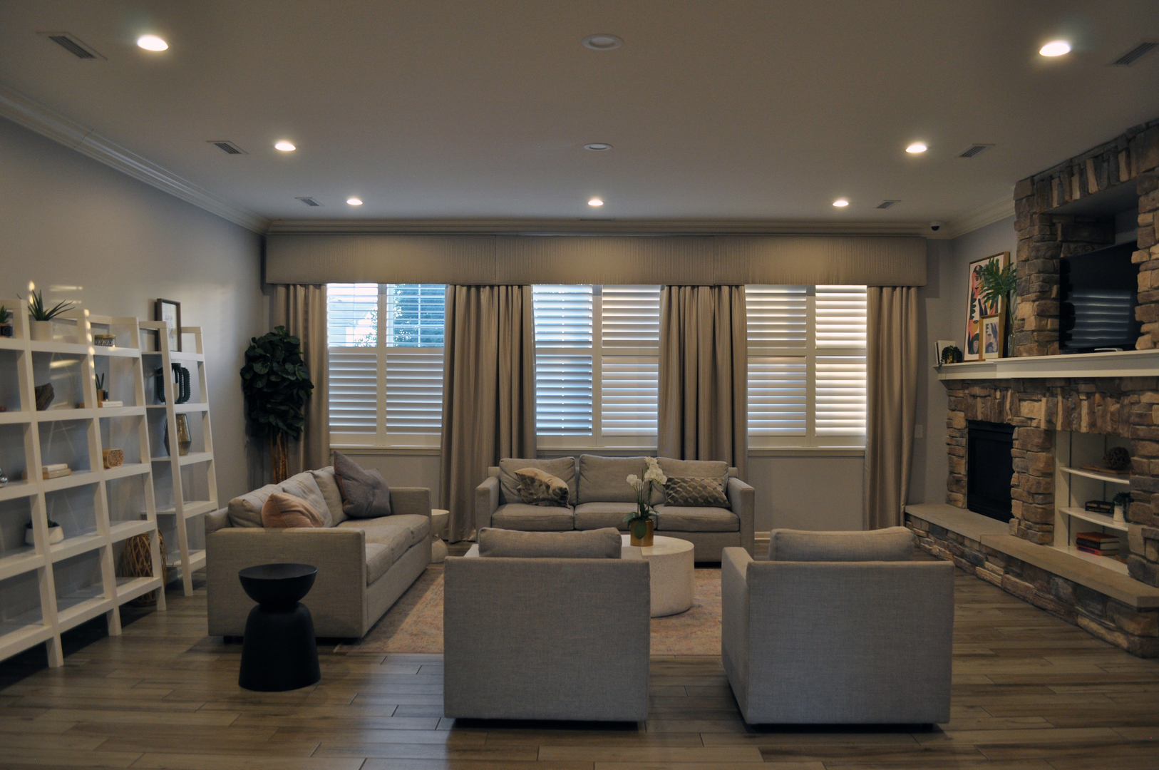 2211 Providence Way, Joliet, IL 60431