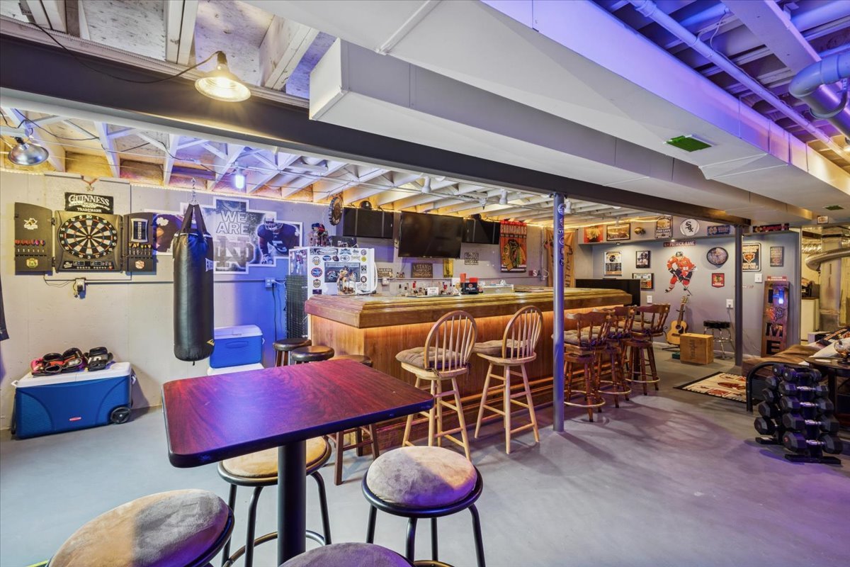 2211 Providence Way, Joliet, IL 60431