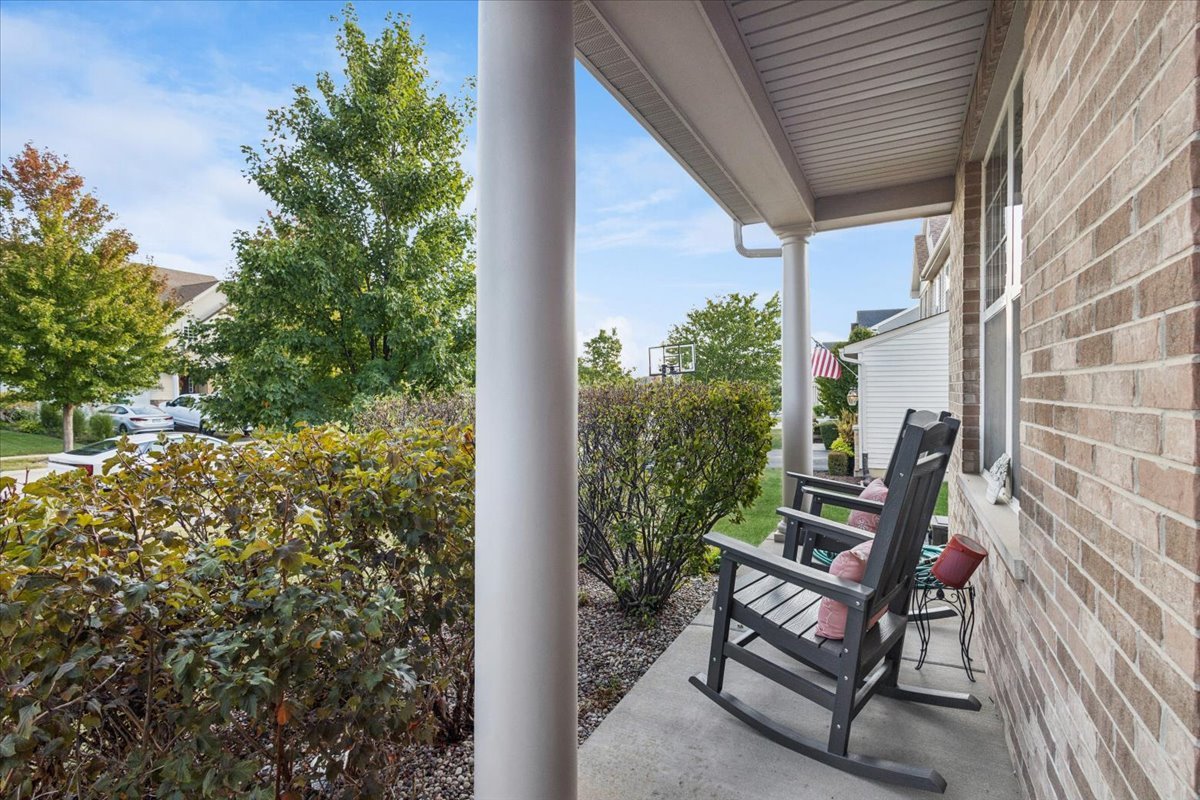 2211 Providence Way, Joliet, IL 60431