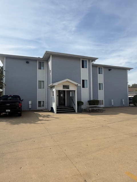 3170 W Monroe Street #309, Waukegan, IL 60085