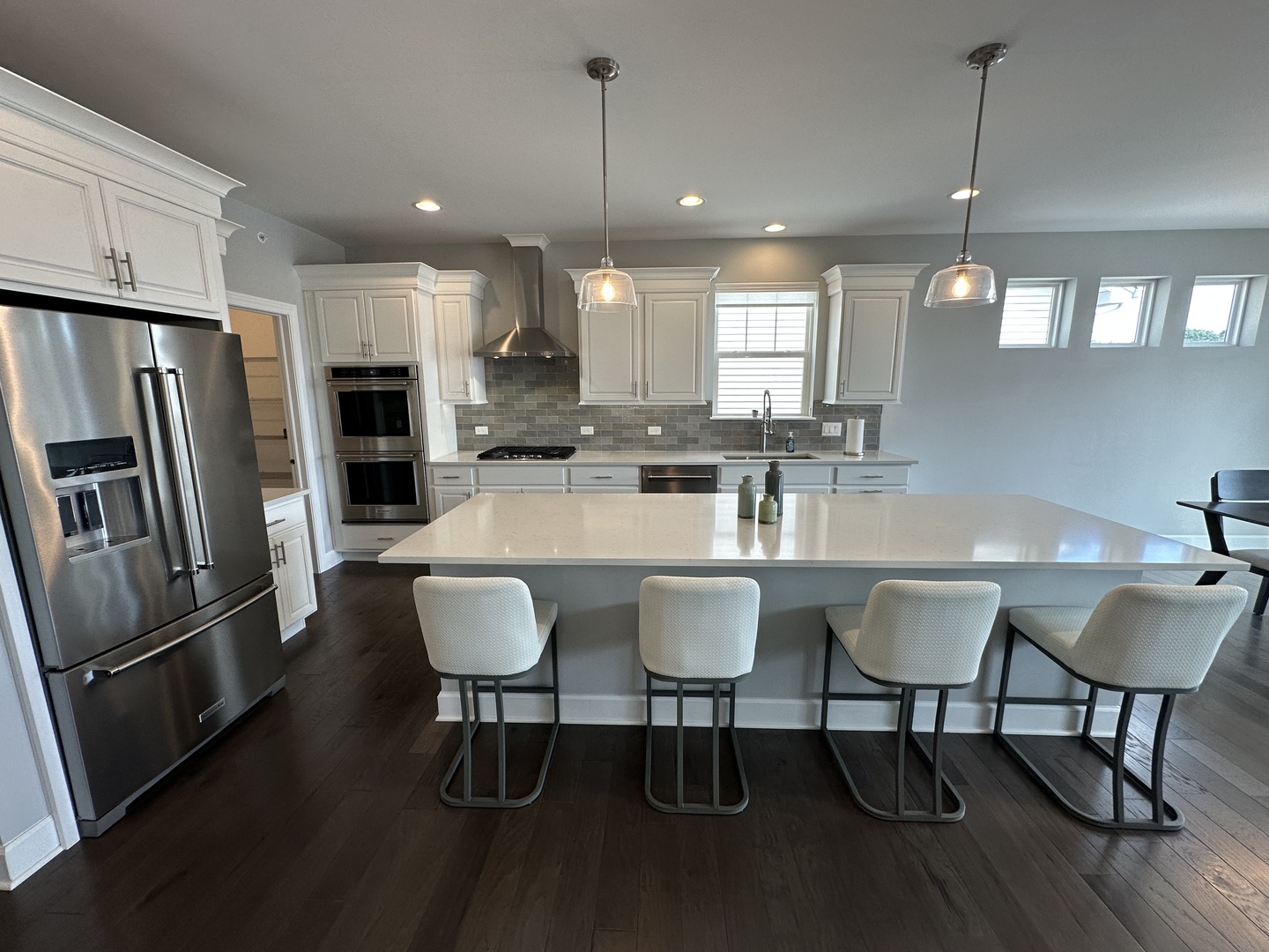 769 W Fairway Drive, Addison, IL 60101