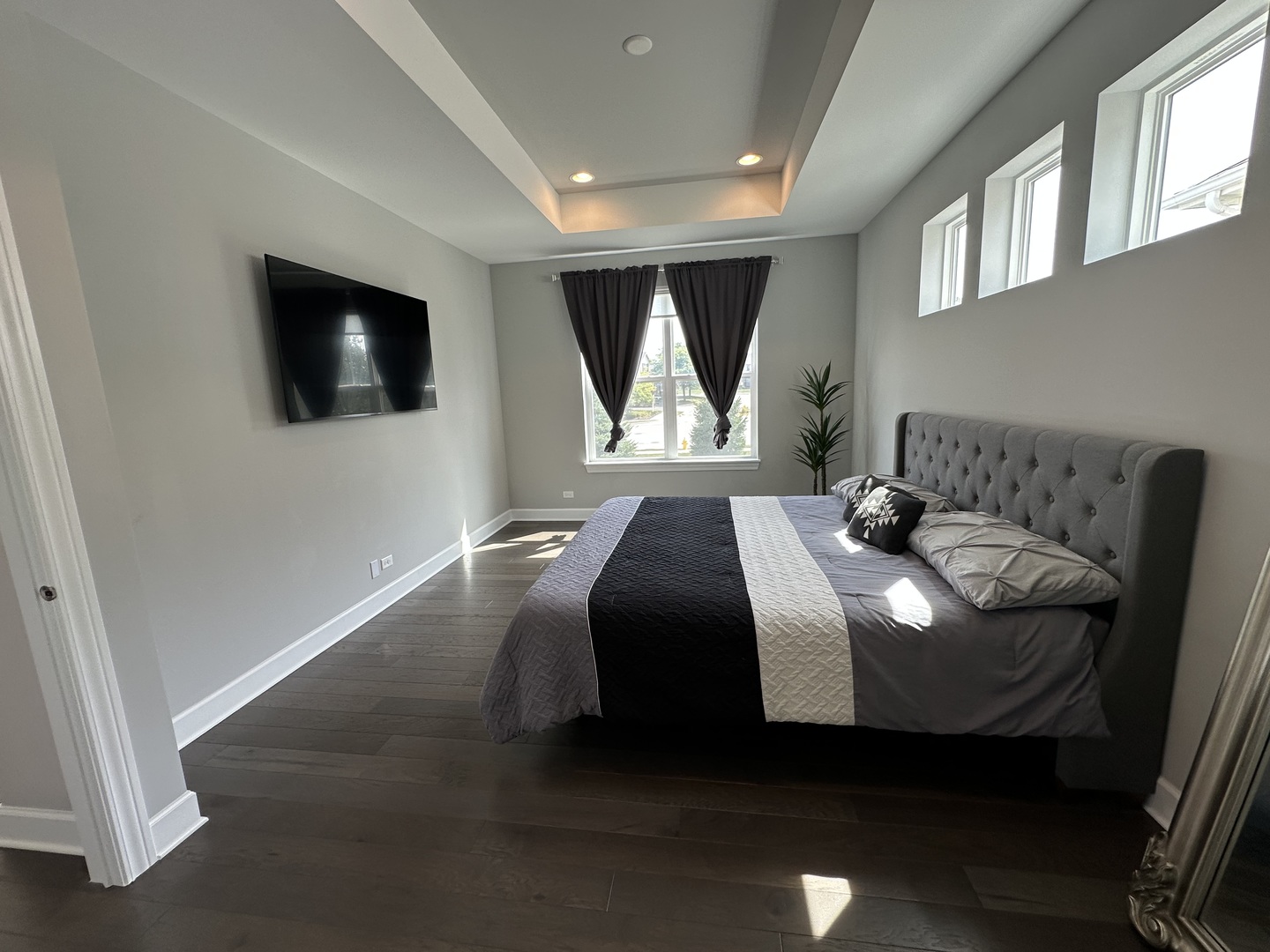 769 W Fairway Drive, Addison, IL 60101