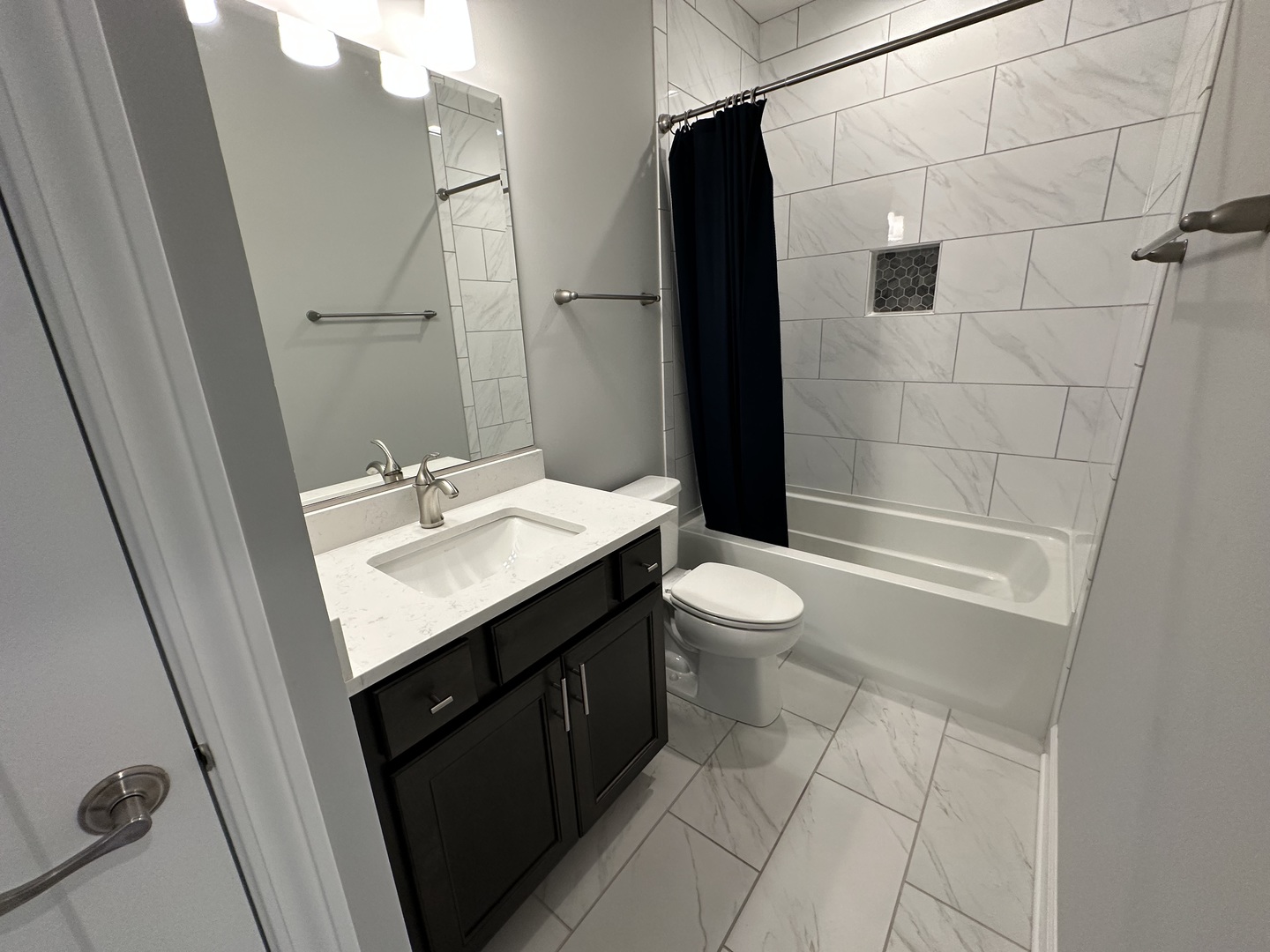 769 W Fairway Drive, Addison, IL 60101