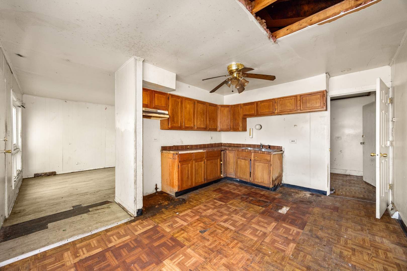 13144 S Vernon Avenue, Chicago, IL 60827