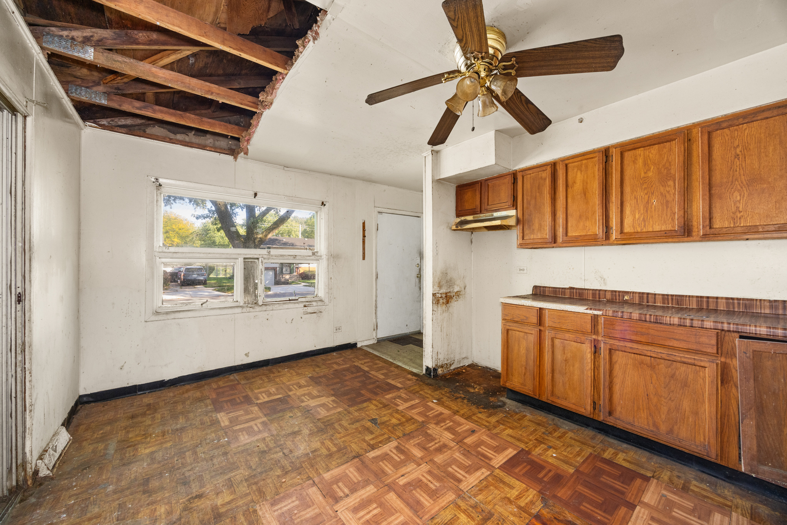 13144 S Vernon Avenue, Chicago, IL 60827