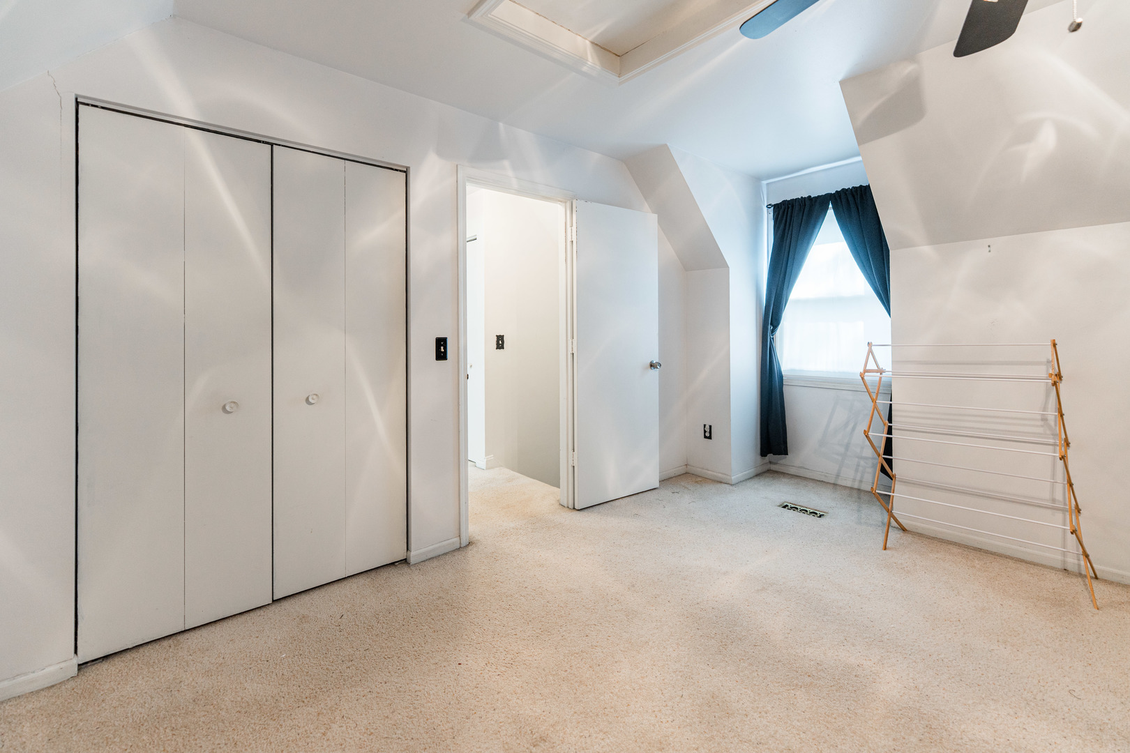 820 Shady Lane, Aurora, IL 60506