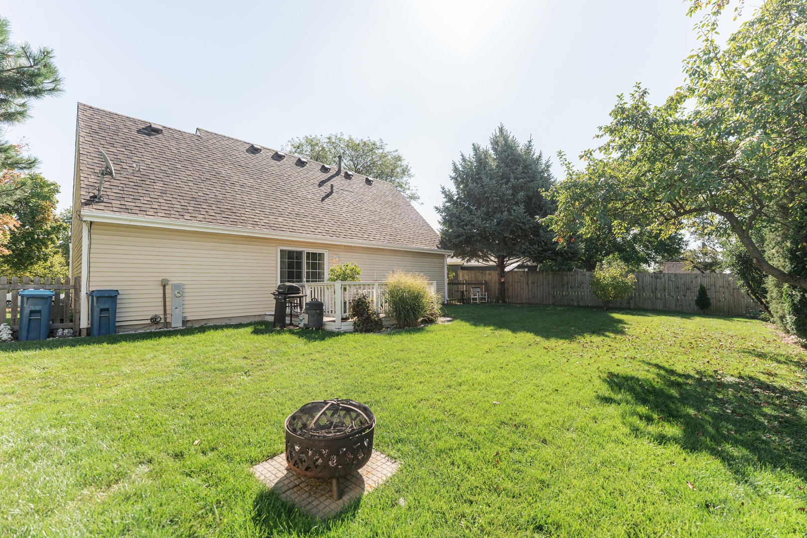 820 Shady Lane, Aurora, IL 60506