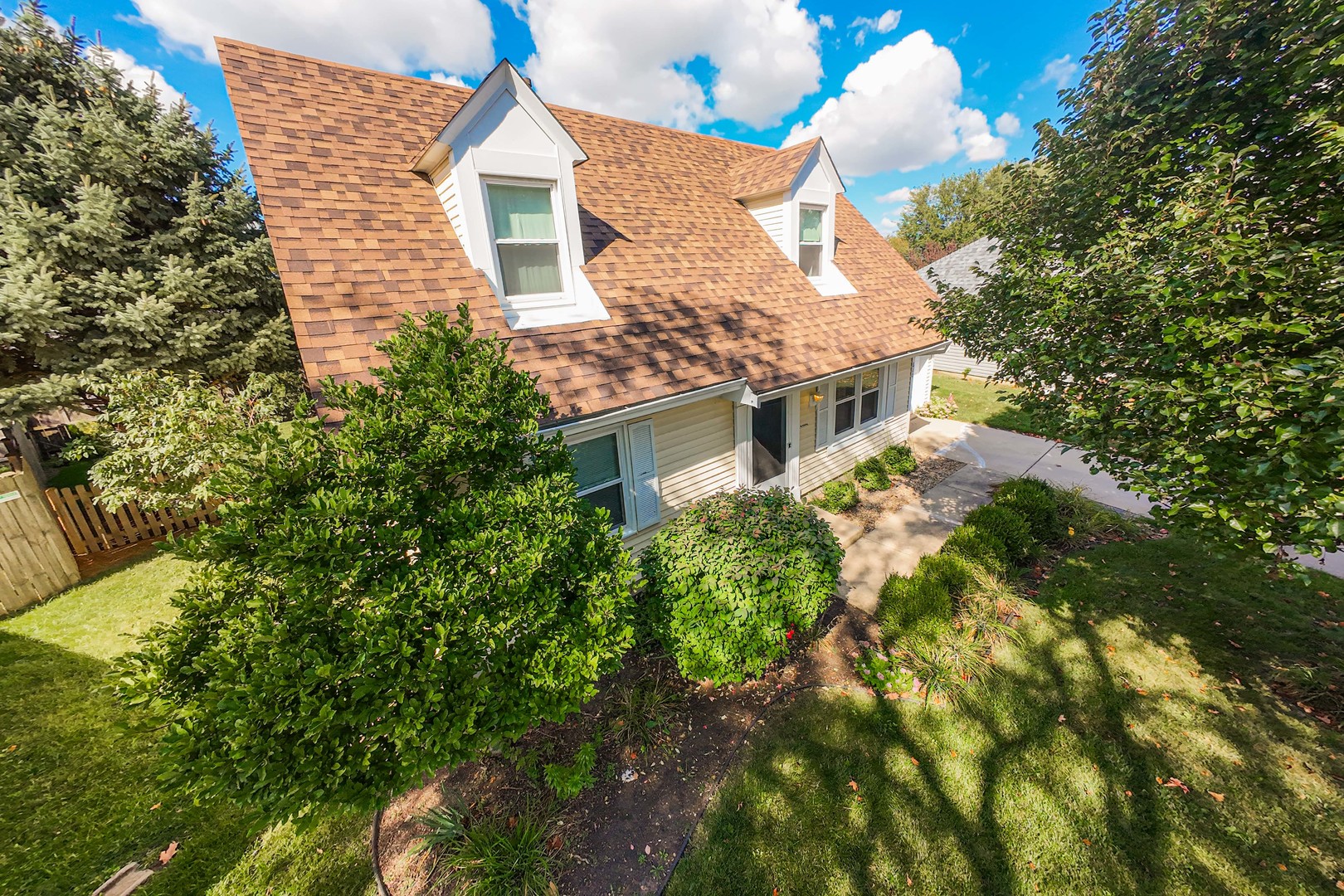 820 Shady Lane, Aurora, IL 60506