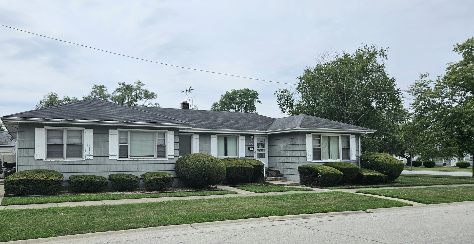 3603-3605 Jackson Street, Lansing, IL 60438