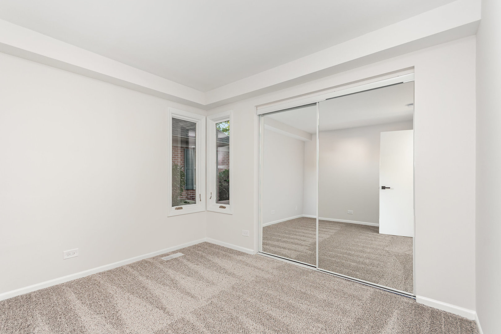 263 Doral Court #1, Elk Grove Village, IL 60007