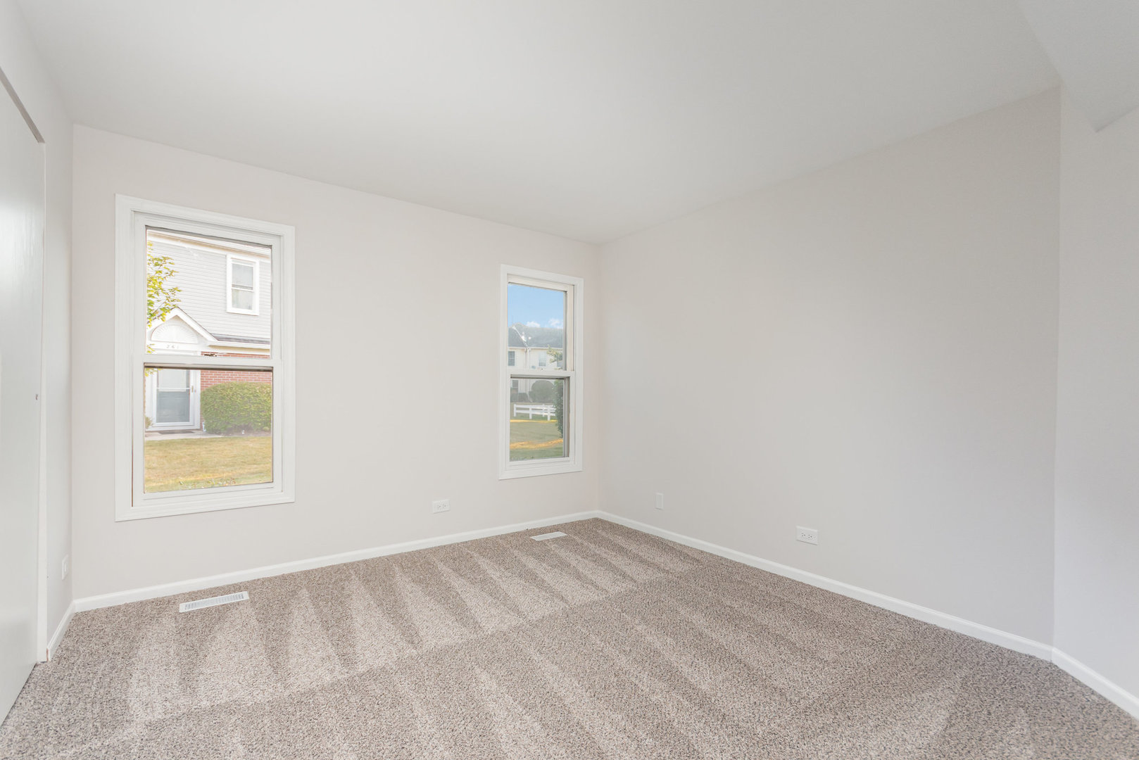 263 Doral Court #1, Elk Grove Village, IL 60007