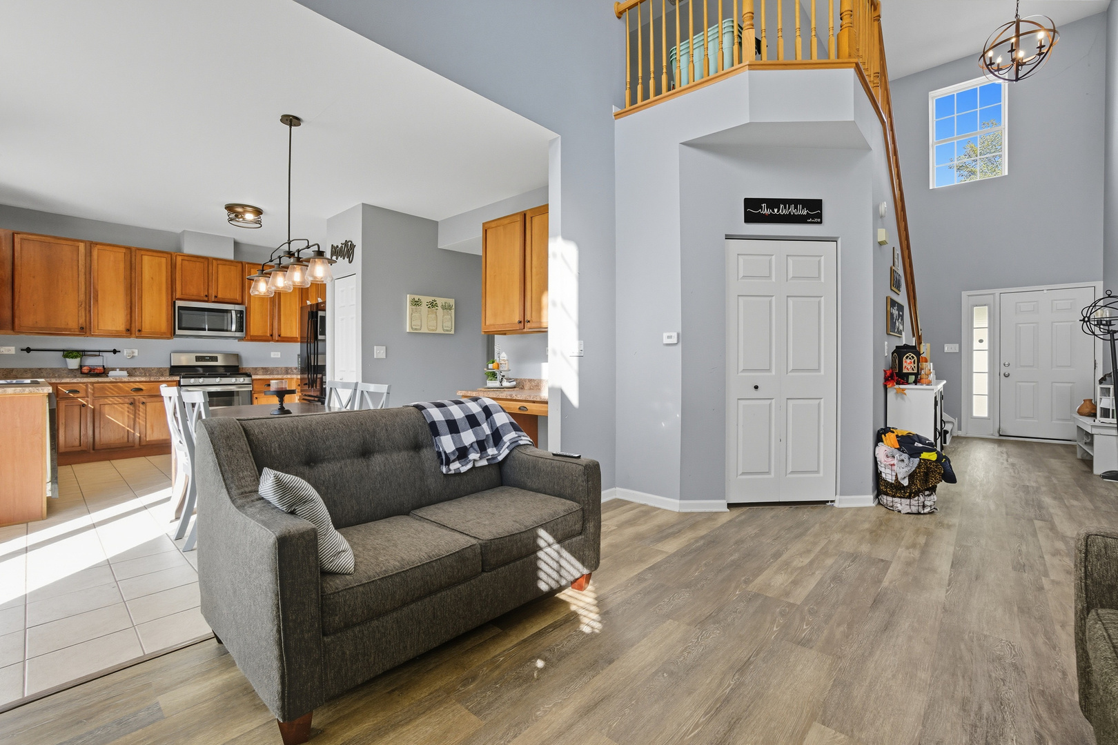 8317 Pembridge Court, Joliet, IL 60431