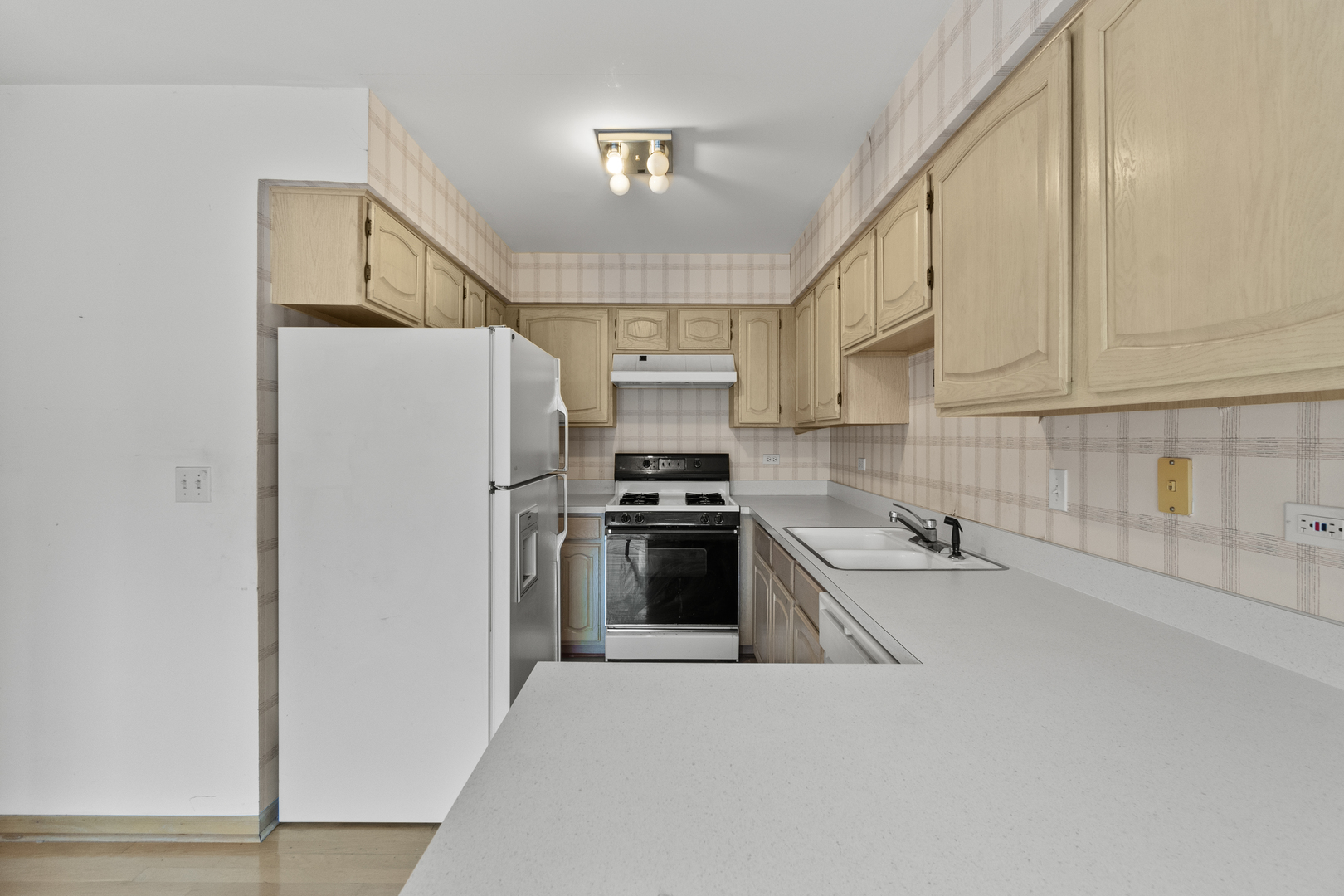 1150 Coventry Lane, Bolingbrook, IL 60440