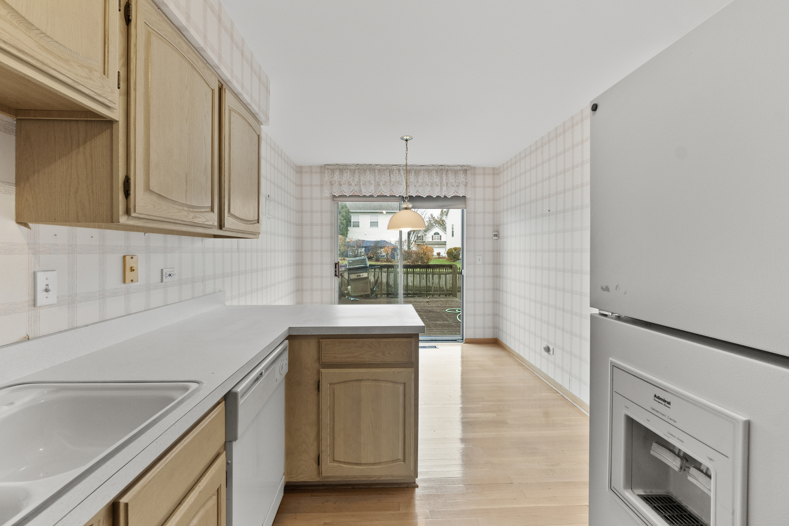 1150 Coventry Lane, Bolingbrook, IL 60440