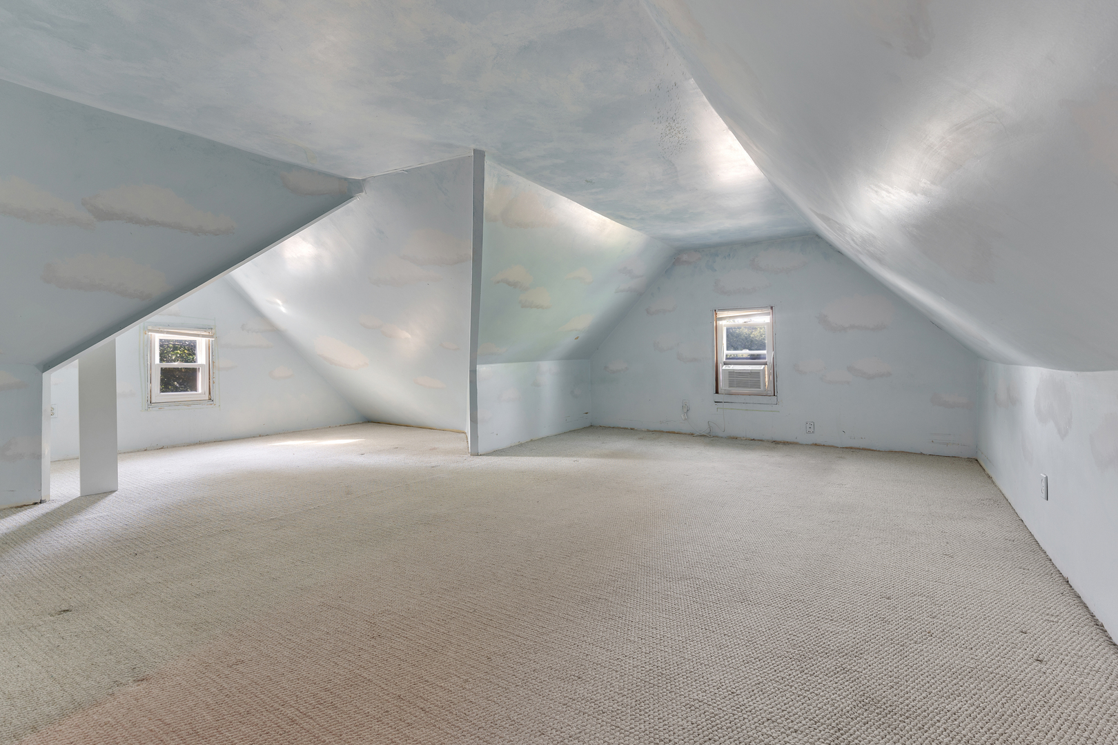 652 Hartford Avenue, Aurora, IL 60506