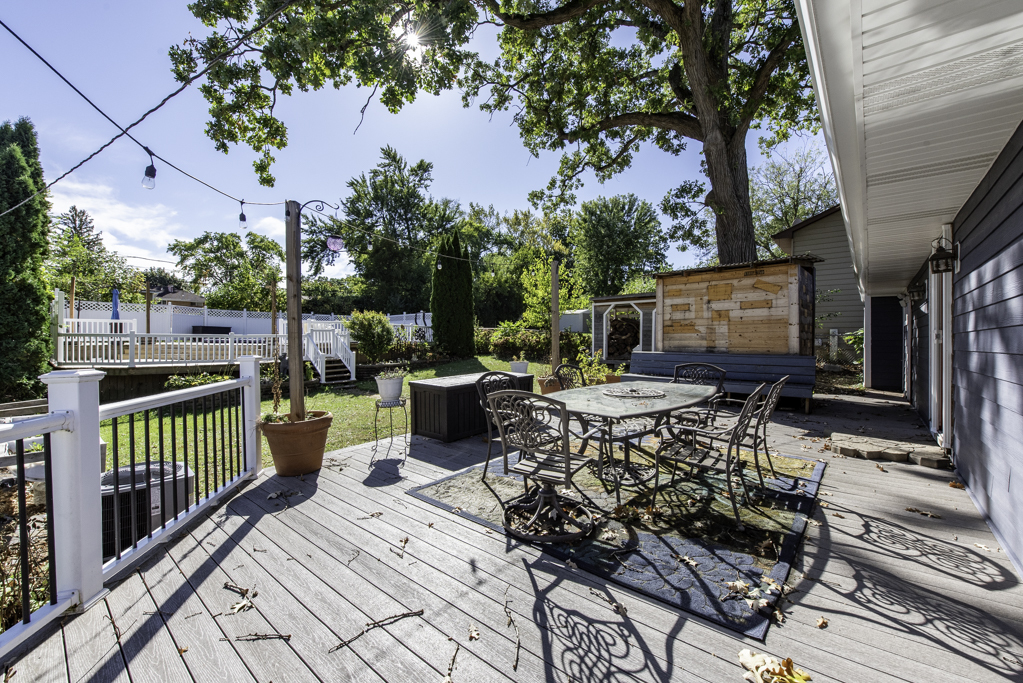 18225 W Lindenwood Drive, Grayslake, IL 60030