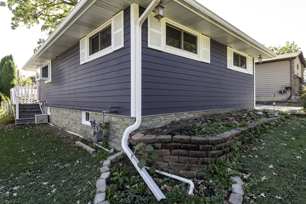 18225 W Lindenwood Drive, Grayslake, IL 60030