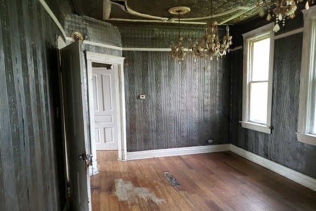 6832 S Sangamon Avenue, Chicago, IL 60621