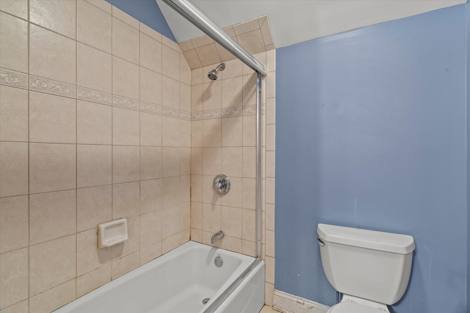 6241 W 80Th Street, Burbank, IL 60459