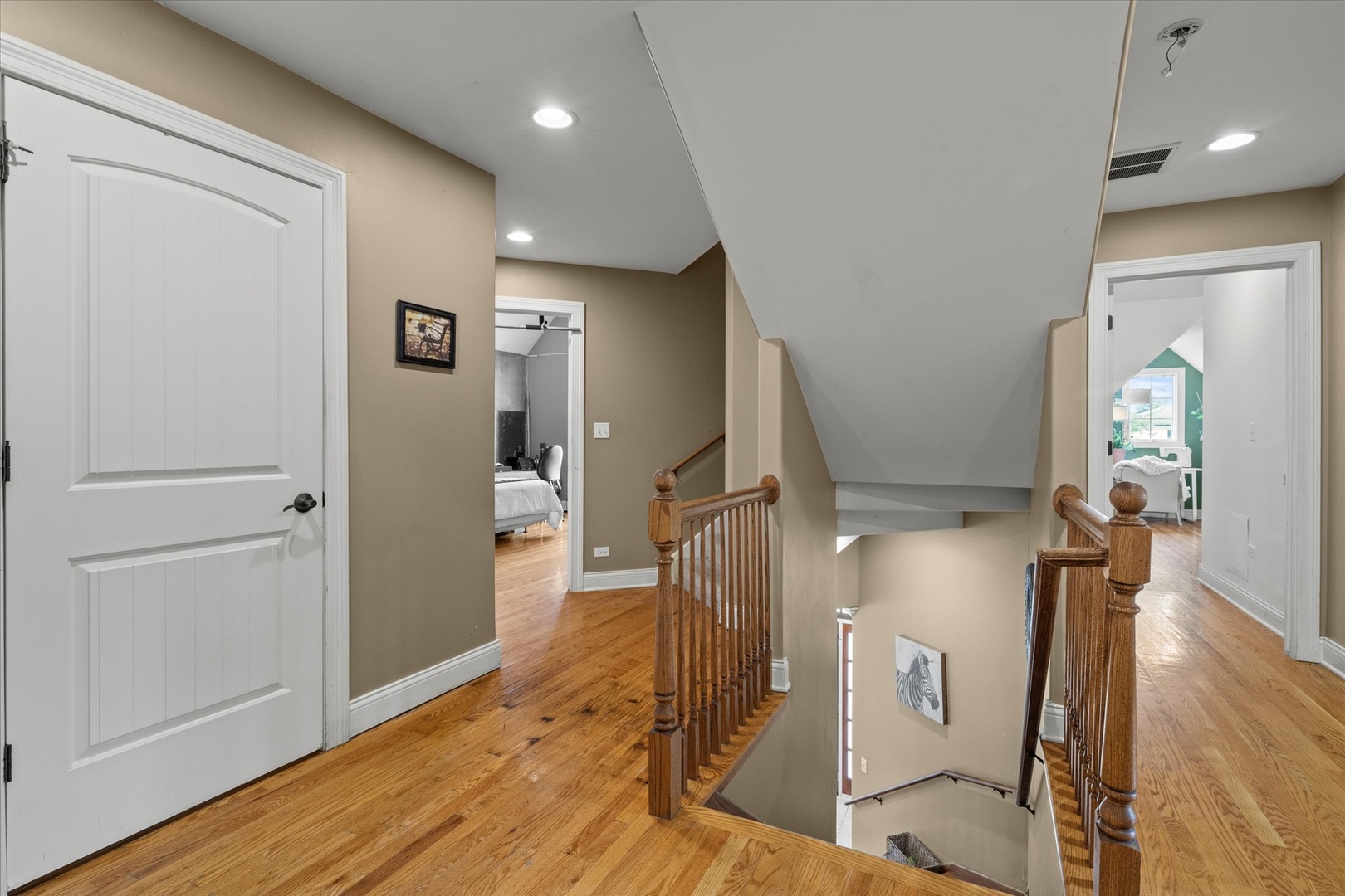 6241 W 80Th Street, Burbank, IL 60459