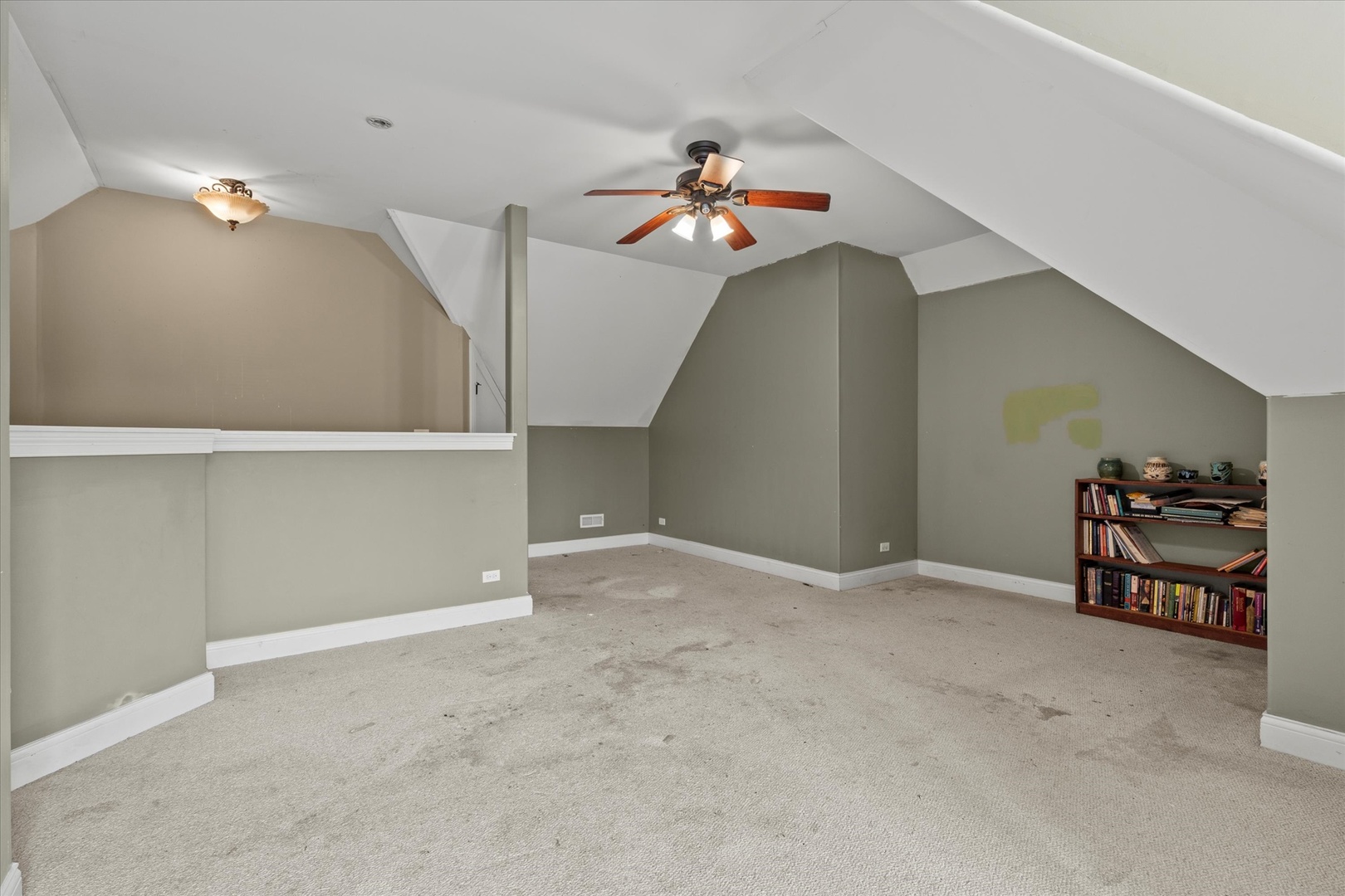 6241 W 80Th Street, Burbank, IL 60459