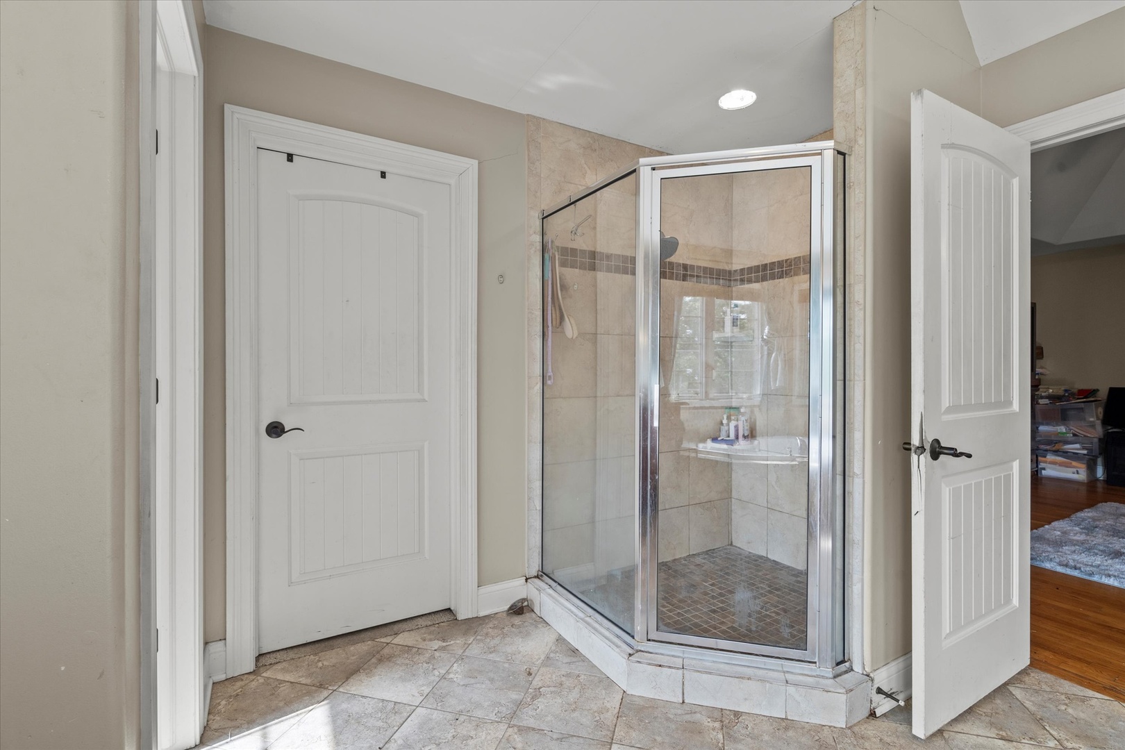 6241 W 80Th Street, Burbank, IL 60459