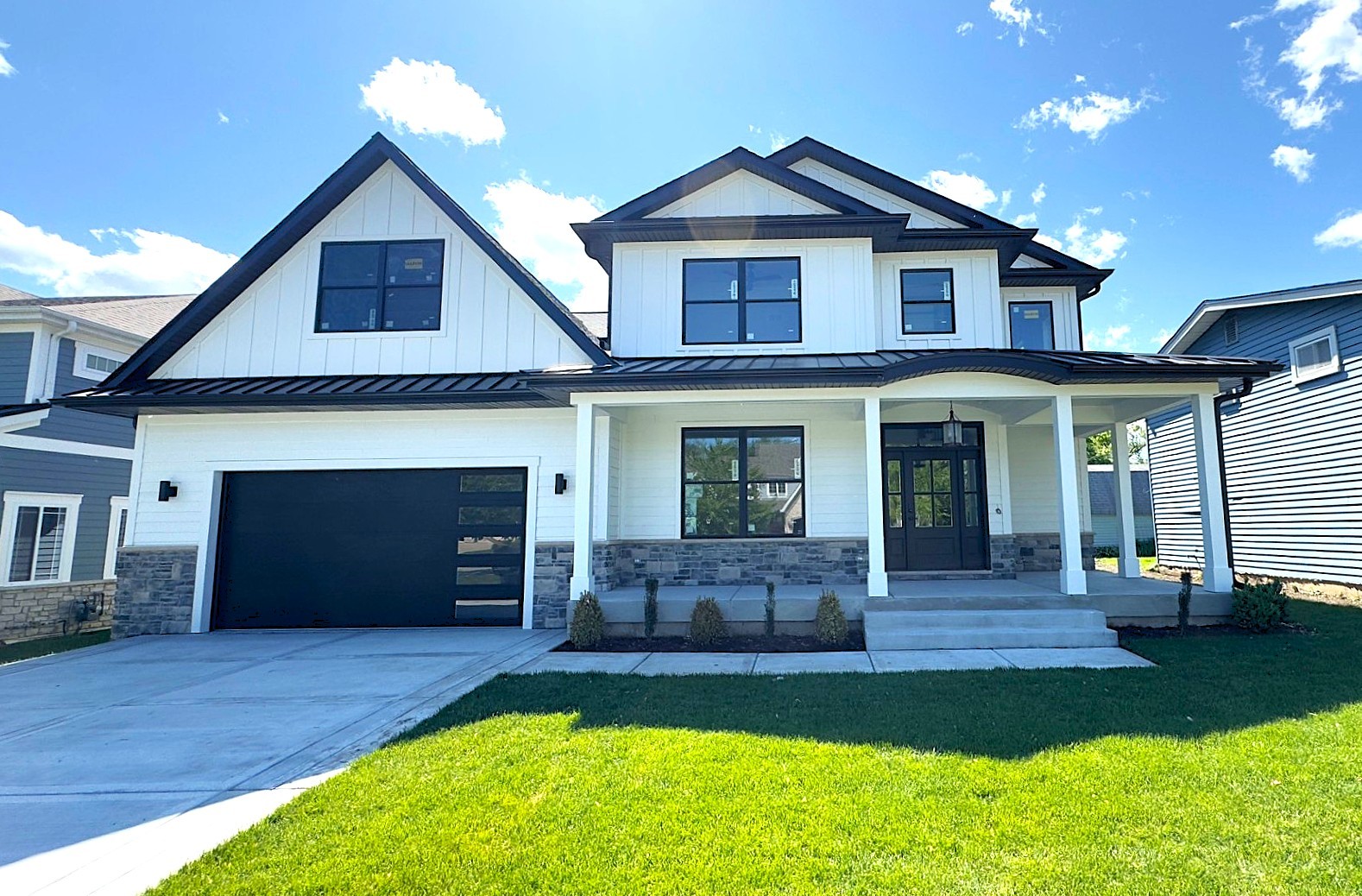 1326 N Race Avenue, Arlington Heights, IL 60004