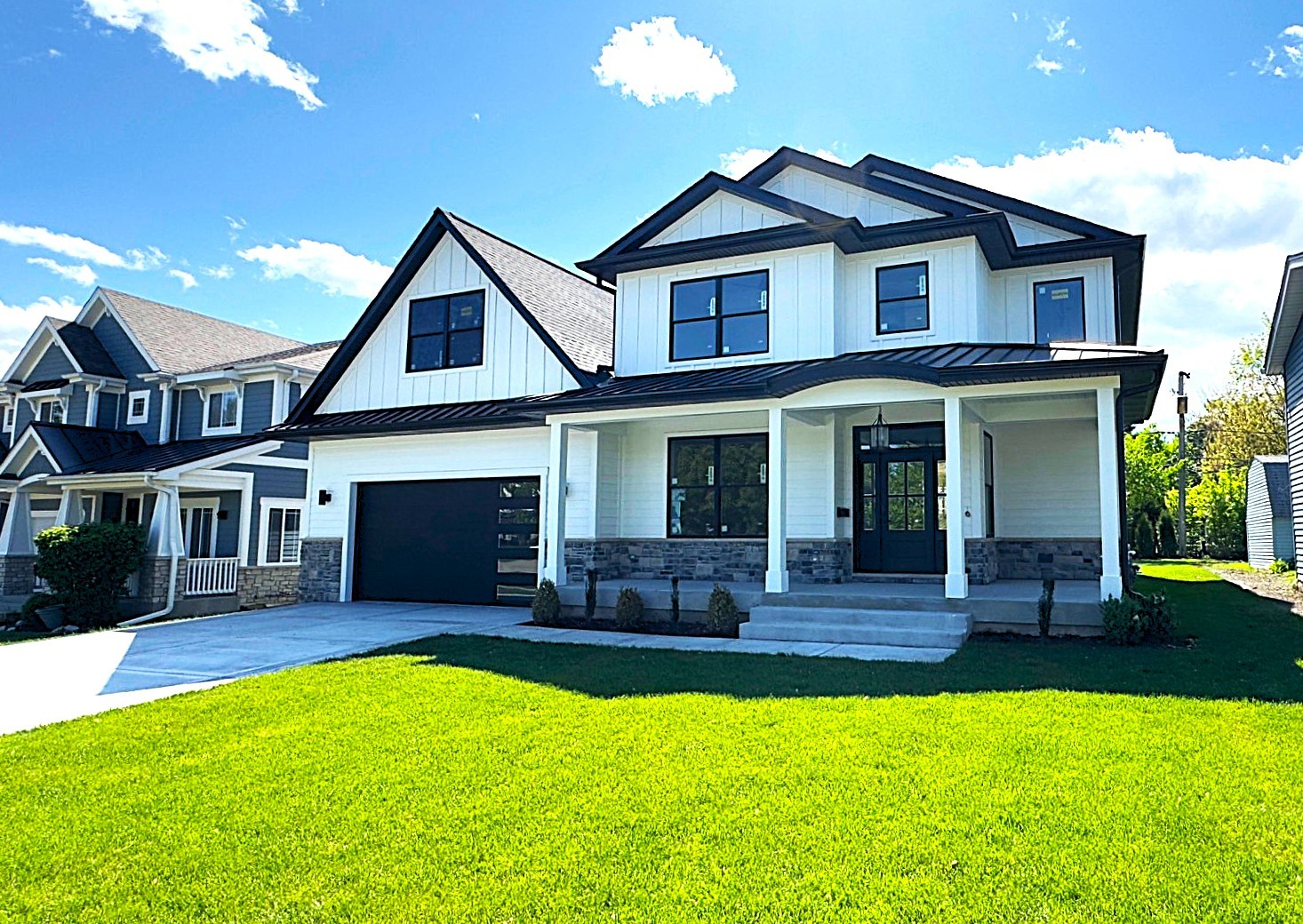 1326 N Race Avenue, Arlington Heights, IL 60004